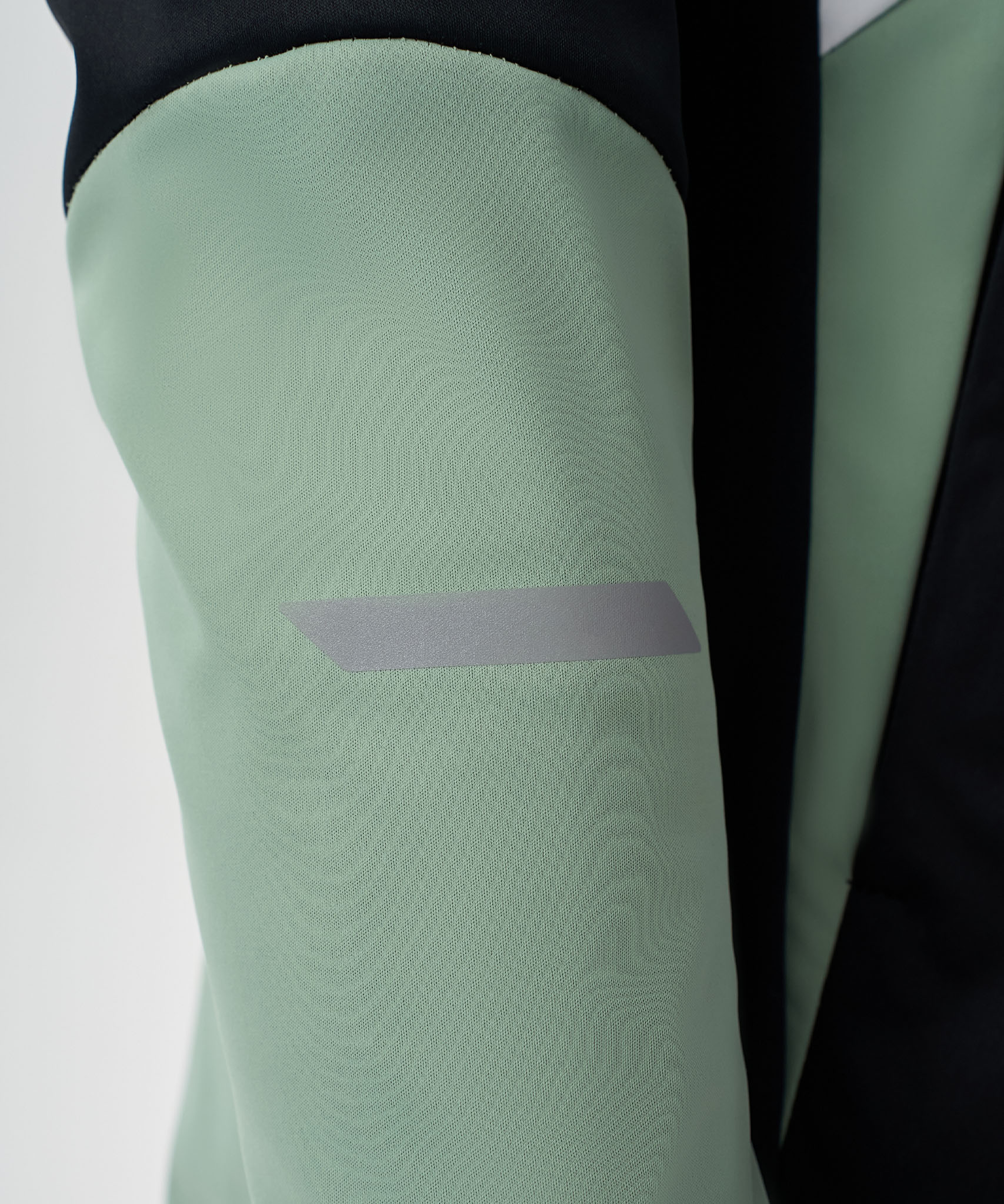 Тренировочная куртка Nordski Pro 2.0 White/Black/Ice Mint