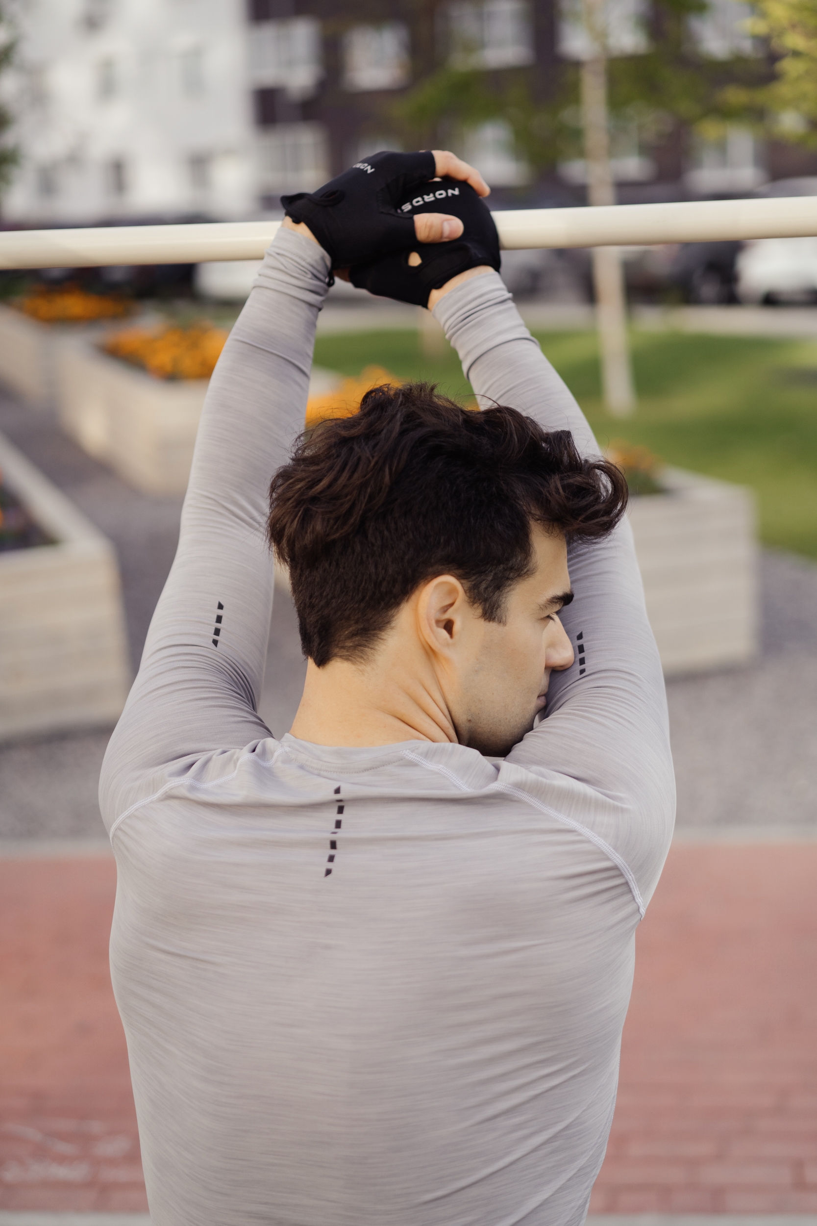 Одежда для занятий на спортплощадках