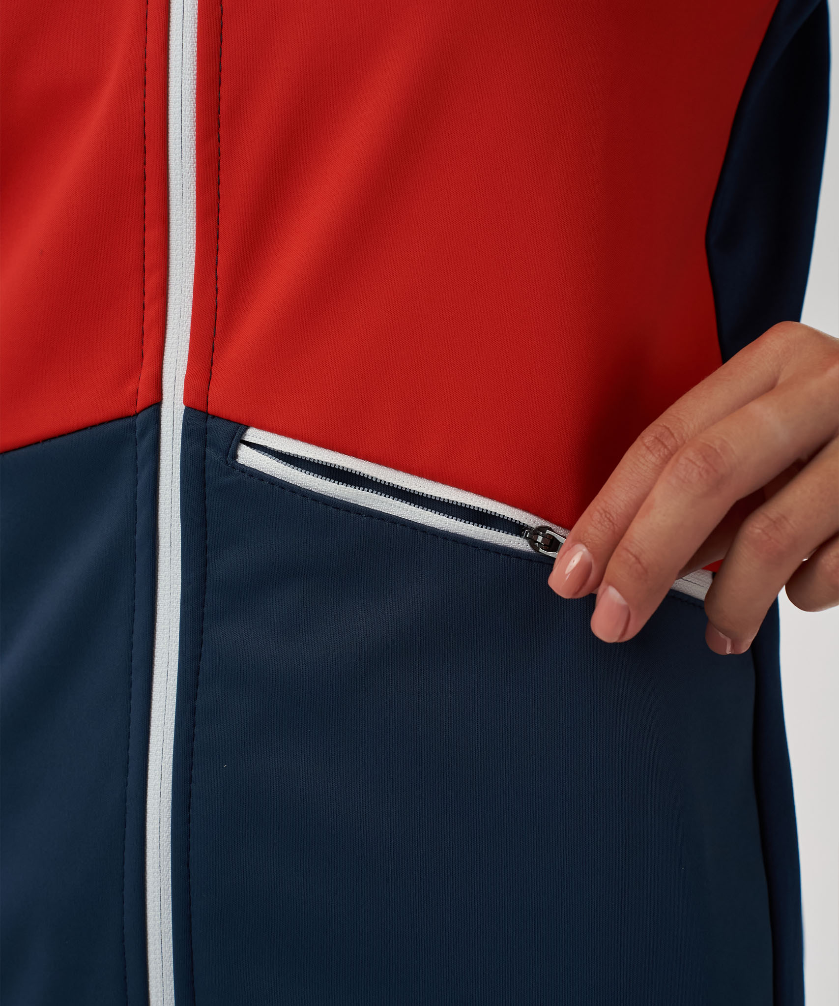Тренировочная куртка Nordski Pro 2.0 White/Blue/Red W