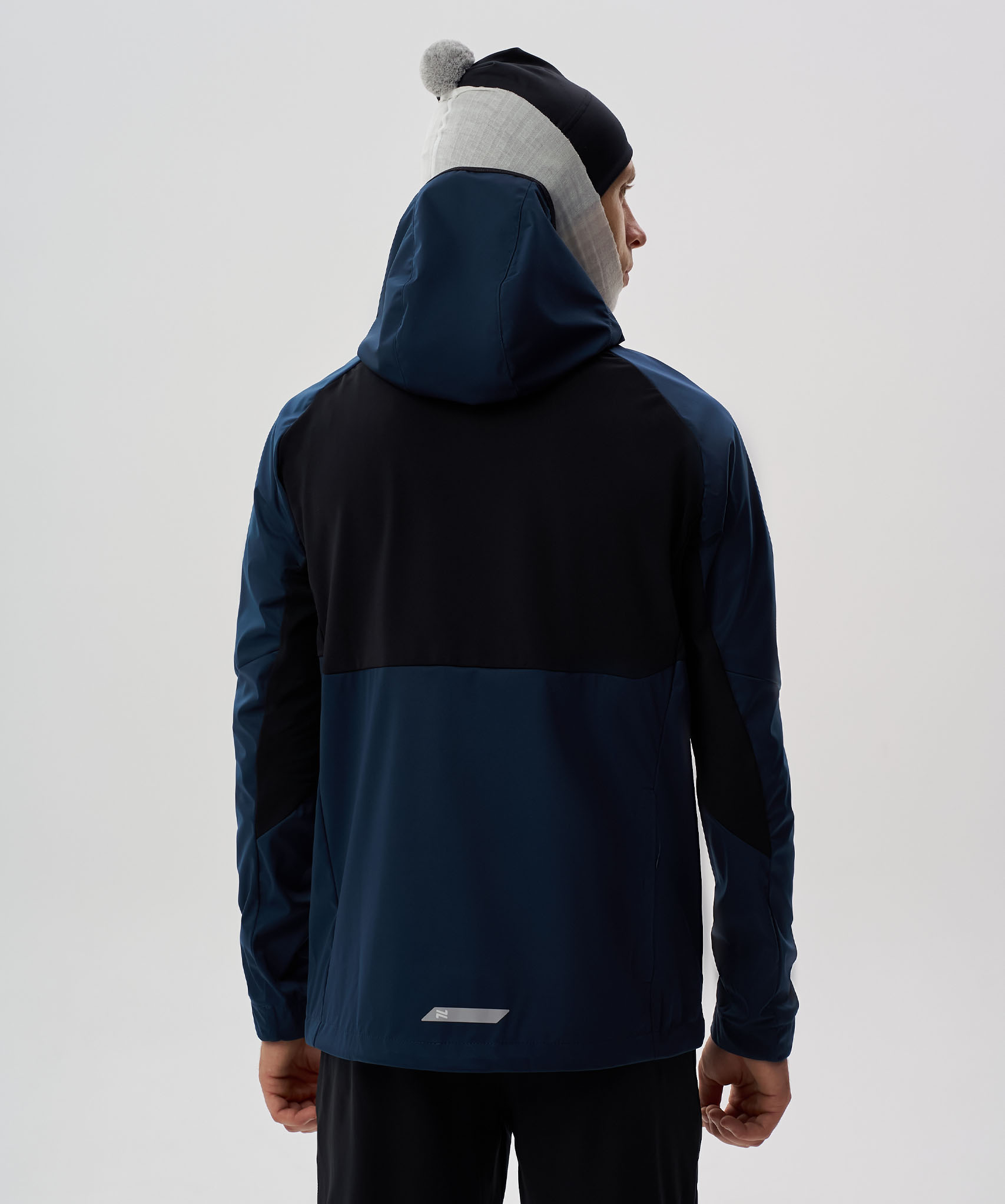Тренировочная куртка Nordski PRO TOUR HOOD Deep/Black