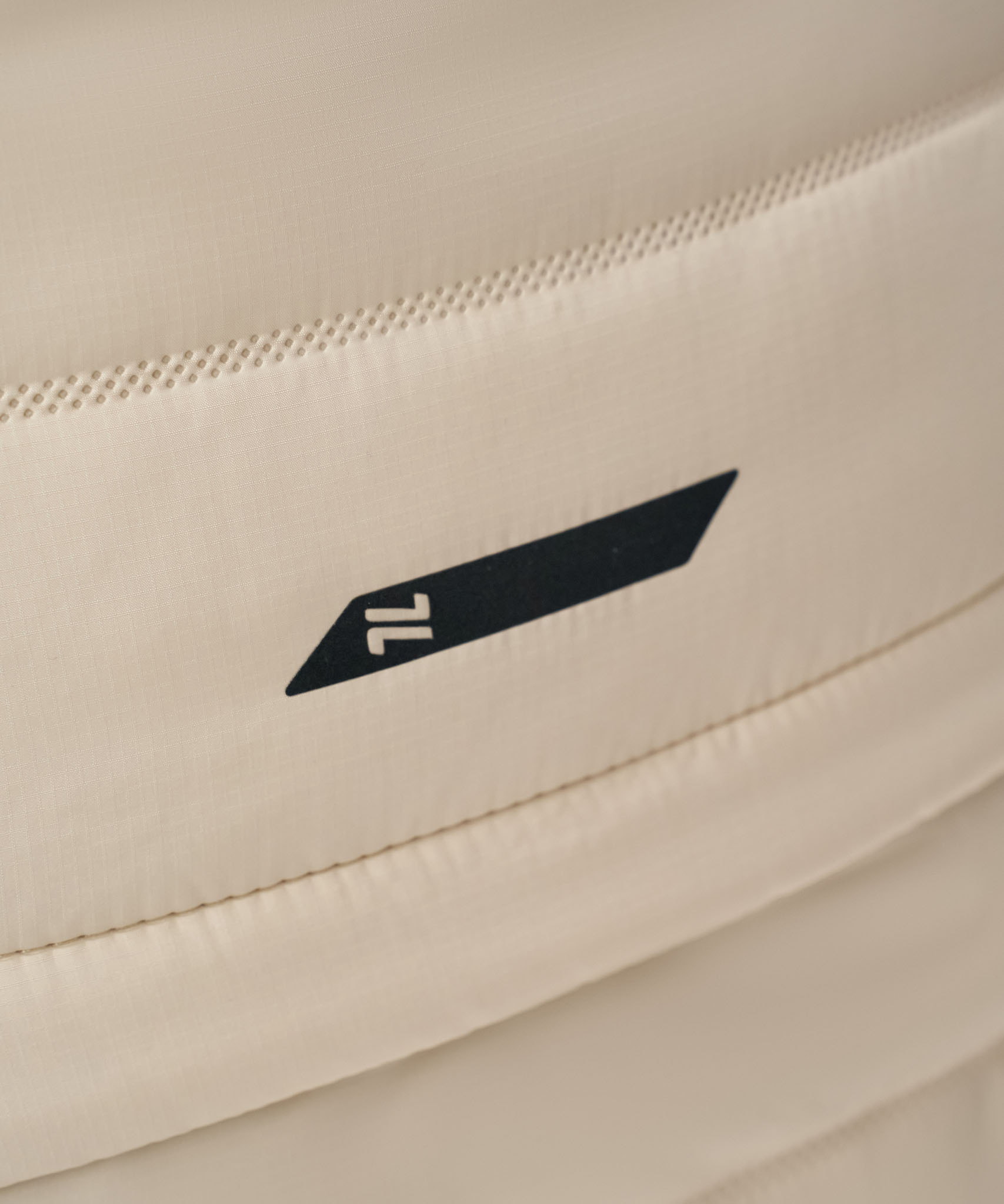 Жилет Nordski Hybrid Pro 2.0 Beige/Black W
